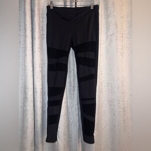 Disturbia Leggings, size 6, Black
